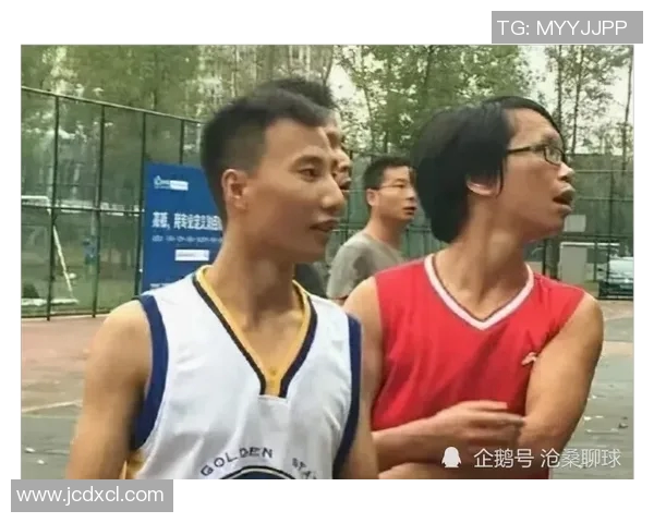 山寨明星姚明的崛起与挑战揭秘篮球界的模仿与创新之路